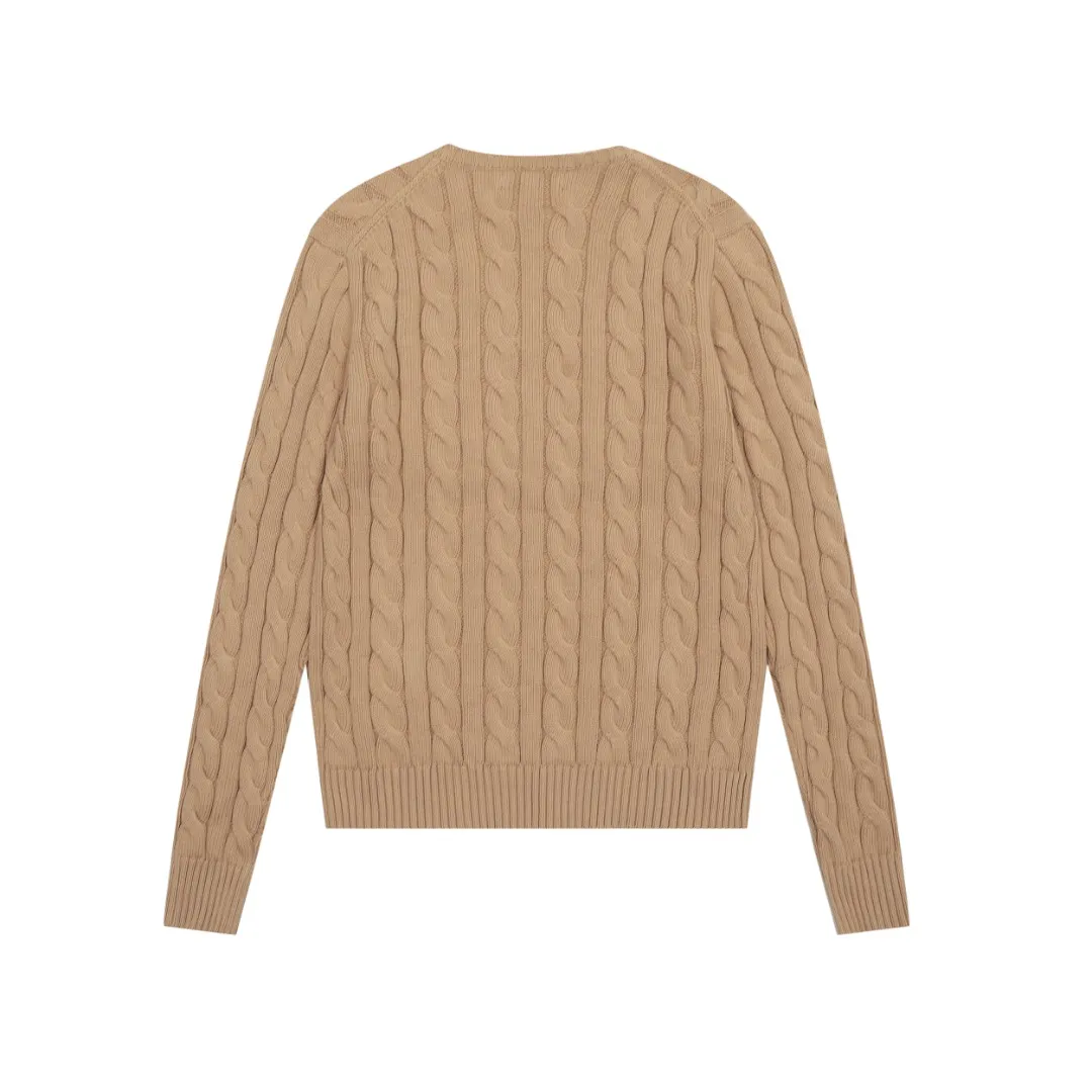 🅿️210 "Top quality" Style number: DS019# [Ralph Lauren V-neck solid color pony embroidered logo hemp flower knitted sweater] ✅Ralph Lauren Ralph Lauren goddess slim basic classic V-neck hemp flower pullover sweater ✅Main supplier platform live broadcast Wholesale entity Replacement when out of stock Not removed from shelves ✅ZP quality 1:1 version Scan the code to enter the GF website Counter quality ✅Detailed quality The only one in Guangzhou Imported quality cotton yarn, focusing on high-end, cost-effective, good quality, needless to say, ✅ simple and easy to match, a must-have item for ootd, good-looking clothes are never picky, a must-have in the goddess' wardrobe, recommended. Size: S-L Color: Black, off-white, gray, navy blue, khaki, pink, light blue, rose red, brown, Chinese red